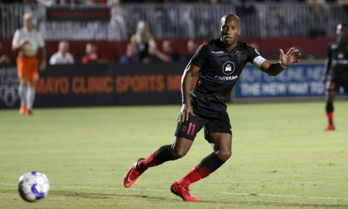 1ère qualification du Phoenix en finale des playoffs grâce à un Drogba buteur et passeur décisif