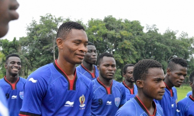 2 champions de Côte d'Ivoire avec l'Africa Sports ?