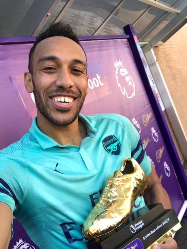 Aubameyang, Soulier d'Or pour sa 1ère saison pleine en Premier League