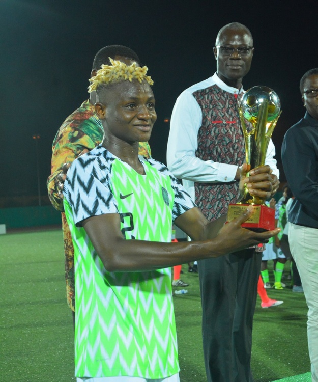 Uchenna Grace Kanu (Nigeria), Meilleure buteuse avec 10 réalisations en 5 rencontres