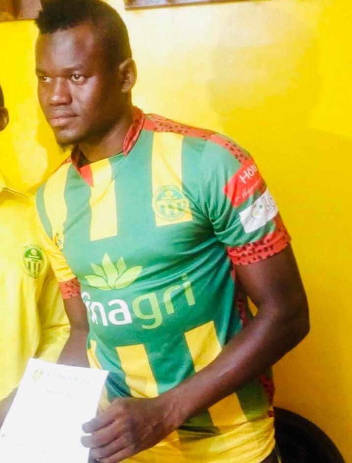 Sylla Mamadou signe à L'AS Kaloum Conakry