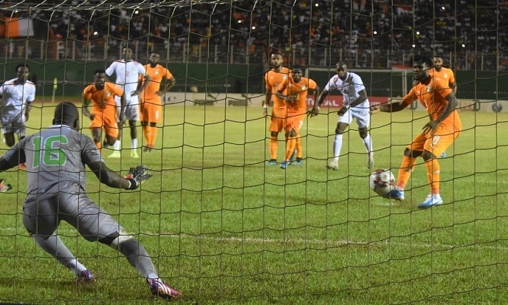 Penalty de Franck Kessié face au Niger (Elim. CAN 2021)