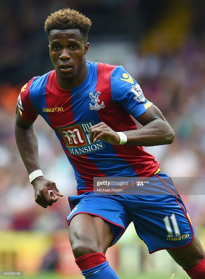 Wilfried Zaha sous la tunique de Crystal Palace en 2015 Wilfried Zaha sous la tunique de Crystal Palace en 2015