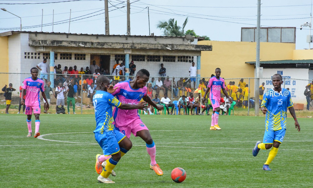 Racing Club Abidjan on Instagram: Mi-temps Es Bafing 0-0 Racing Club  d'Abidjan #AllezLesLions #ESBRCA