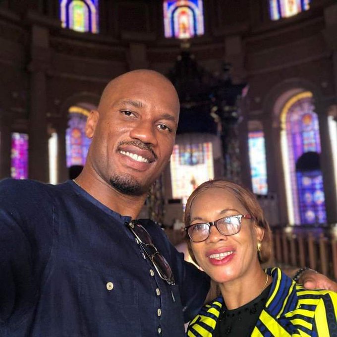 Drogba et sa mère Drogba et sa mère