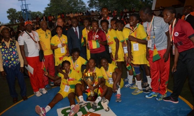 5è Edition du Tournoi des zones 2 et 3 de Handball Féminin : L’équipe victorieuse de la Guinée 5è Edition du Tournoi des zones 2 et 3 de Handball Féminin : L’équipe victorieuse de la Guinée