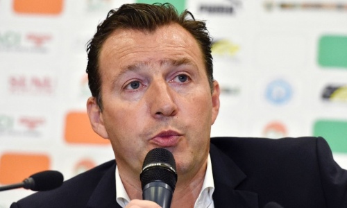 Affaire du brassard, Wilmots adopte la stratégie du turn-over