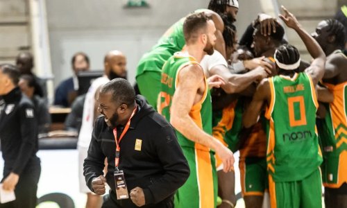 Afrobasket 2025 : La Côte d’Ivoire s’impose au buzzer face au Cap-Vert et garde la tête de sa poule
