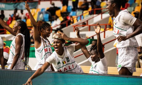 Afrobasket Dames : le Mali domine le Mozambique et rejoint le Soudan du Sud en demies