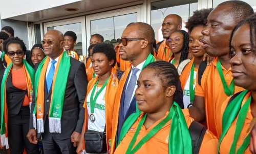 Afrobasket U16 (filles & garçons) : Les Eléphanteaux ont reçu un accueil triomphal en présence du Ministre Adjé Silas Metch