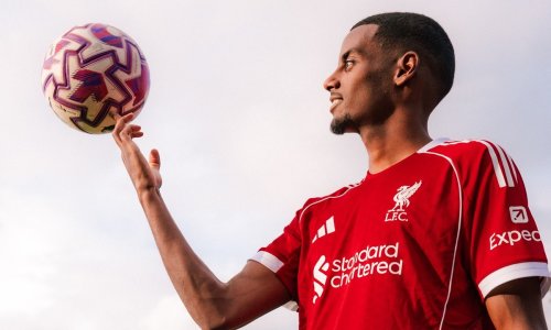 Alexander Isak rejoint Liverpool pour un transfert record