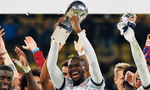 Allemagne : Tanguy Kouassi remporte son 2è trophée avec le Bayern Munich