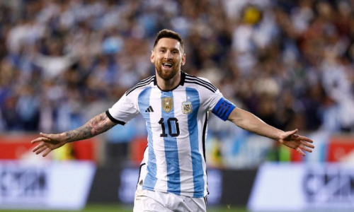 Amical : auteur d’un doublé face à la Jamaïque, Lionel Messi porte son compteur but en sélection à 90