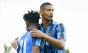 Amical : L’Ajax domine largement Paderborn avec une réalisation de Sébastien Haller