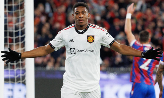 Anthony Martial rebondit en Grèce