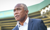 Antoine Kombouaré signe son retour sur le banc des Canaris