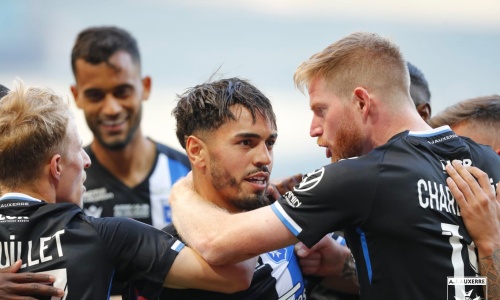 Après 10 ans de purgatoire, l’AJ Auxerre retrouve la Ligue 1 aux dépens de l’AS Saint-Etienne