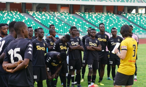 Après l’Africa, l’ASEC se familiarise avec la pelouse d’Ebimpé