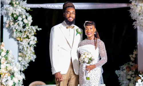 Après le mariage coutumier, Marie Josée Ta Lou et son compagnon passent devant le Maire