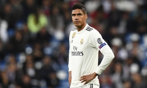 Après Ramos, le Real perd Varane avant de défier Liverpool