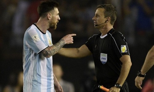 Argentine : Messi suspendu 4 matches pour propos injurieux envers un arbitre