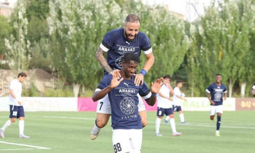 Arménie : Eza Wilfried Kwassi signe un doublé