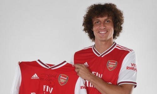 Arsenal officialise les arrivées de Kieran Tierney et David Luiz