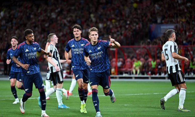 Arsenal prend le meilleur sur Newcastle en match de préparation