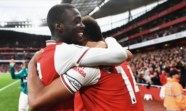 Arsenal : Unai Emery félicite Aubameyang pour son geste à l'endroit de Pépé