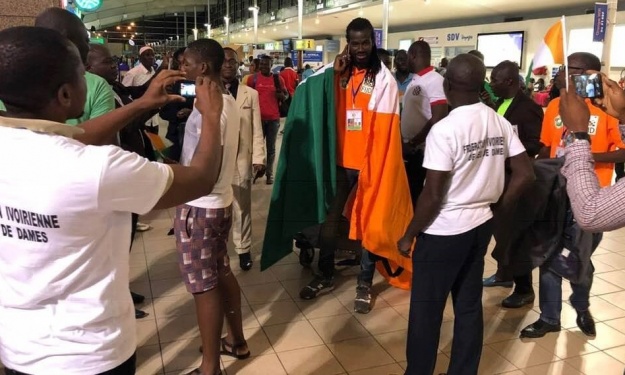 Atsé Joël, Champion d'Afrique Senior de Jeu de Dame 2018 (son arrivée à Abidjan)