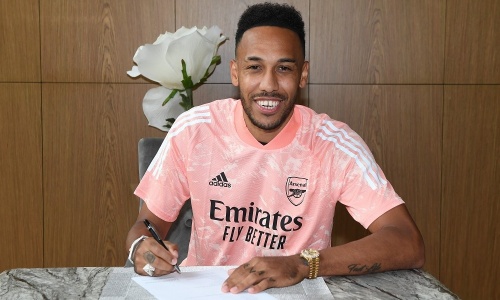 Aubameyang et Arsenal se disent oui une fois de plus