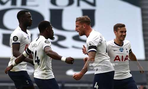 Aurier et Tottenham s'imposent devant l'Arsenal de Pépé