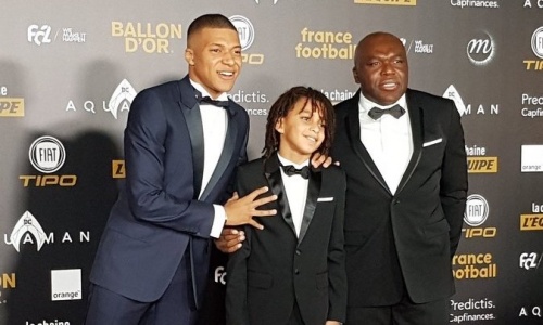 Ballon d’Or France Football 2018 : Kylian Mbappé remporte le… Trophée Kopa