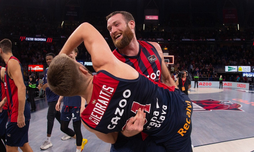 Basket : la Fédération Ivoirienne félicite Matthew Costello pour son 100è match dans le championnat Espagnol