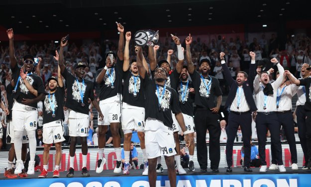 Basket : la JL Bourg d’Assemian Moularé Championne d’Europe