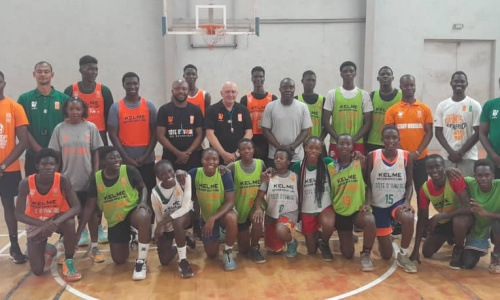 Basket : le DTN de la Fédération Ivoirienne renforce les capacités des entraîneurs ivoiriens