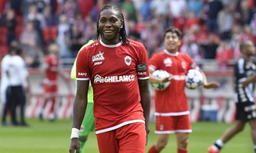 Belgique : Mbokani remporte le titre de meilleur buteur