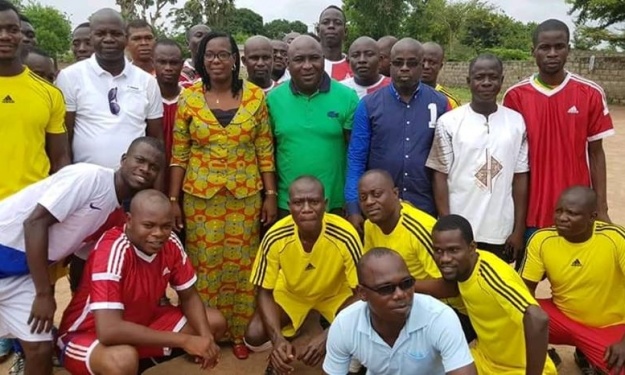 Ben Badi en communion avec les populations de Kouassi-Kouassikro