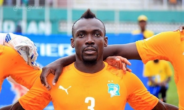 Boka Arthur (35 ans) 85 sélections et 1 but en équipe nationale (au 17 avril 2015)