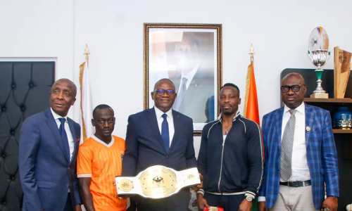 Boxe : Promoteur du Choc des Titans, Jimmy Traoré reçu par le Ministre Adjé Silas