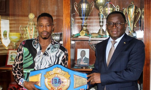 Boxe : Youssouf Doumbia reçu en audience par le Ministre Danho Paulin