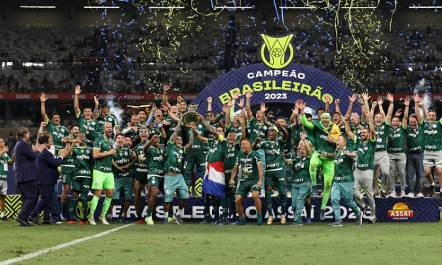 Brésil : Palmeiras remporte le Championnat, Santos du Roi Pépé relégué