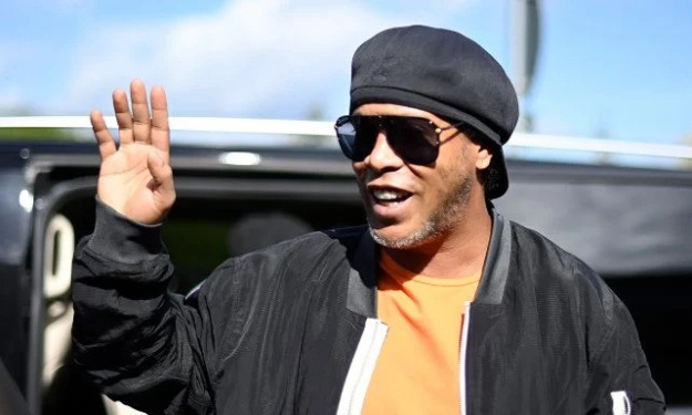 Brésil : Ronaldinho allume la Seleçao