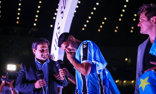 Brésil : un promu s’offre Luis Suarez