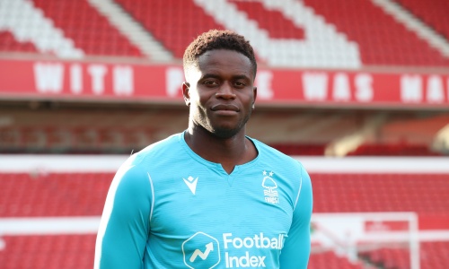 Brice Samba rejoint Sabri Lamouchi à Nottingham Forest