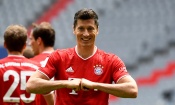 Bundesliga : Lewandoski arrache un record à Aubameyang et menace les Müller