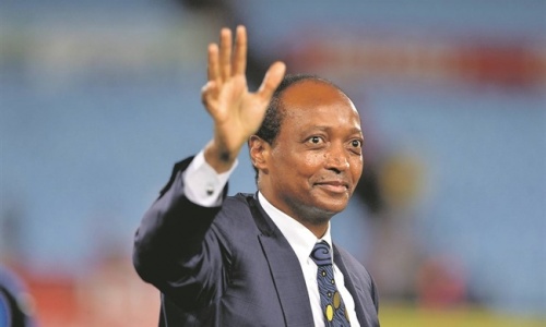 CAF : Patrice Motsepe succède à Ahmad Ahmad par acclamation