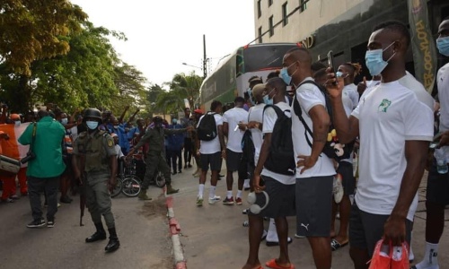 CAN 2021 : Avant leur départ pour l’entrainement, les Eléphants ont reçu le soutien du CNSE