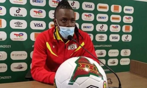 CAN 2021 : Capitaine des Etalons, Bertrand Traoré crie au scandale après des tests positifs au COVID
