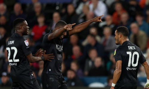Championship : Yakou Meïté buteur et passeur avec Reading
